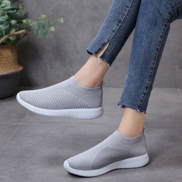 Tênis Feminino Revolution Comfort - Image 2