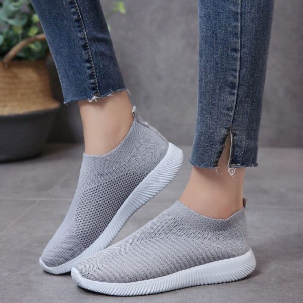 Tênis Feminino Revolution Comfort - Image 3