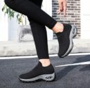 Tênis para Caminhada Feminino Run